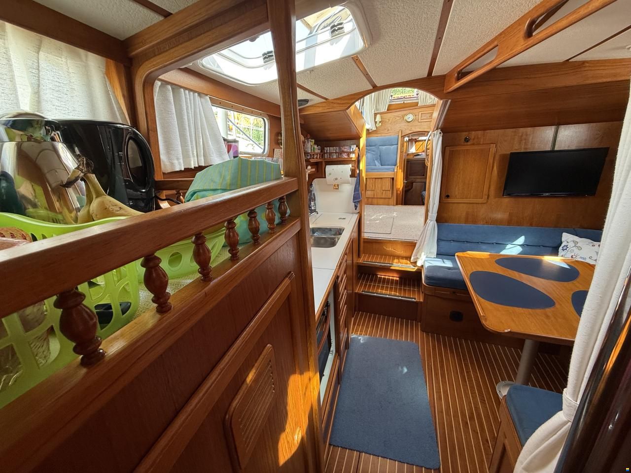 NAUTICAT 331