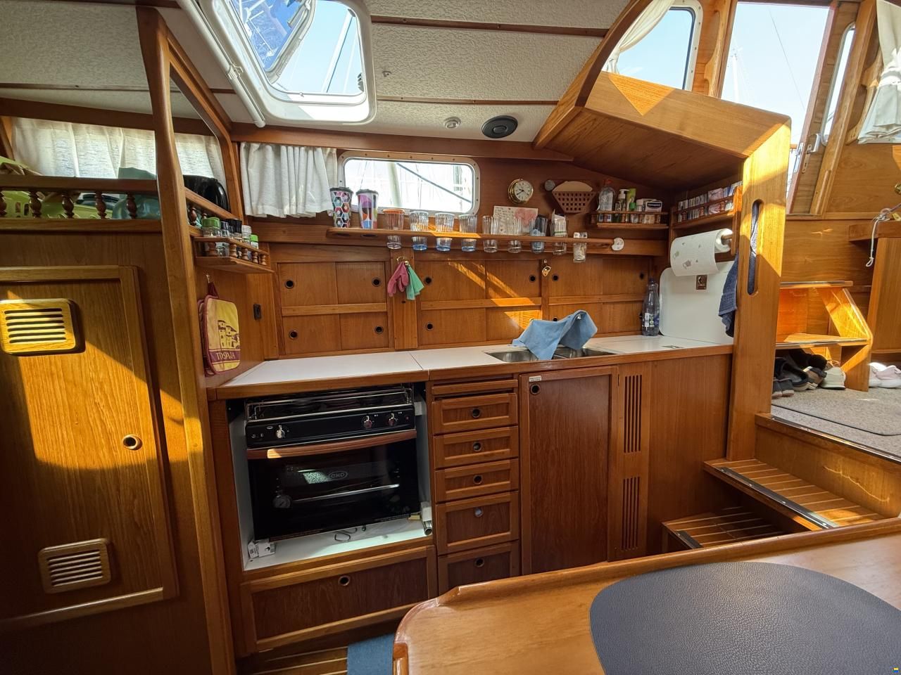 NAUTICAT 331