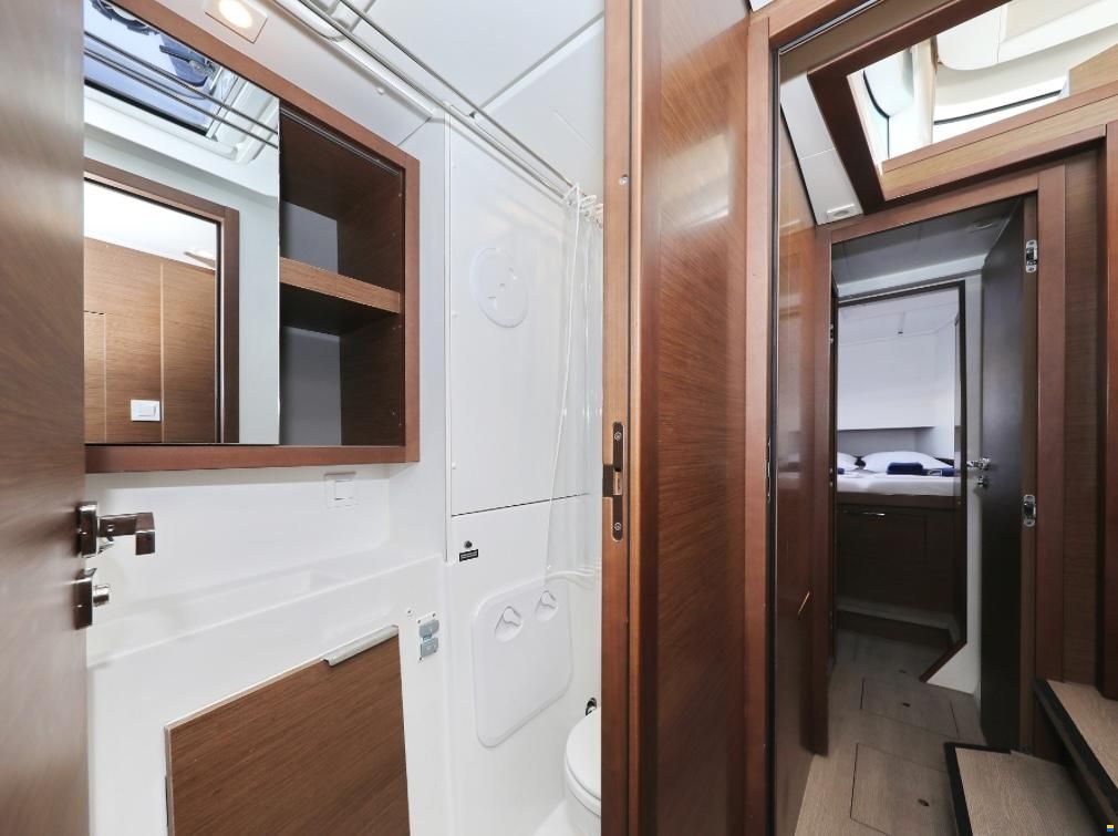 Lagoon 40