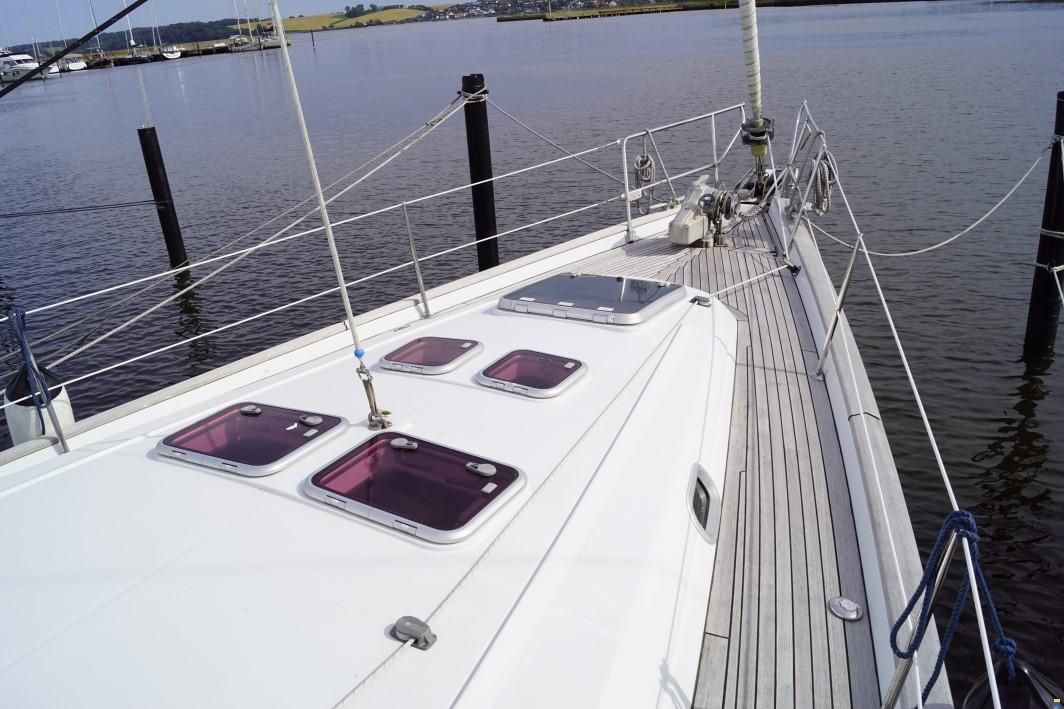 One Off Design 50 feet Decksalon yacht