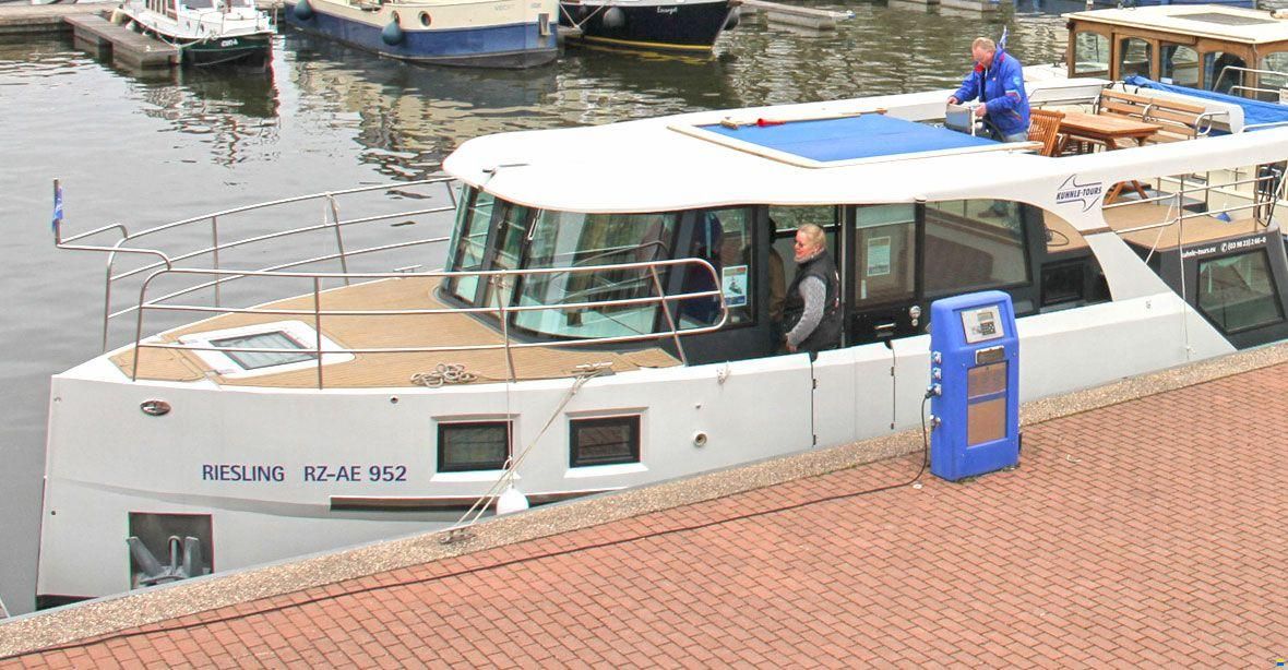 Kuhnle Werft Aquino 1190