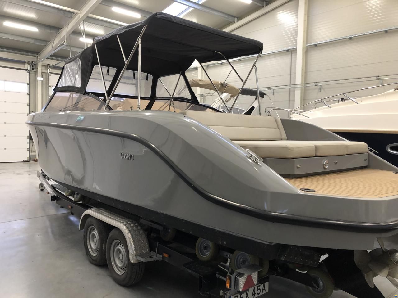 Rand Leisure 28