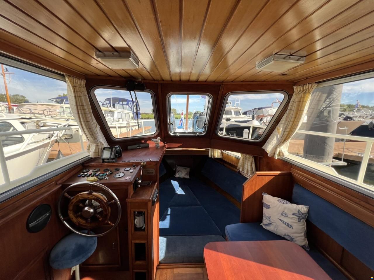 Beachcraft 11.30 AK Cabrio