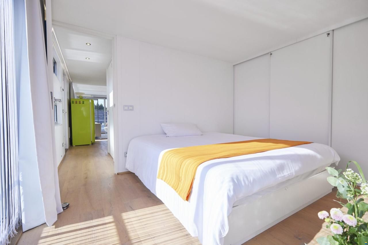 Motor Cruiser Home Traveller XXL Housebo