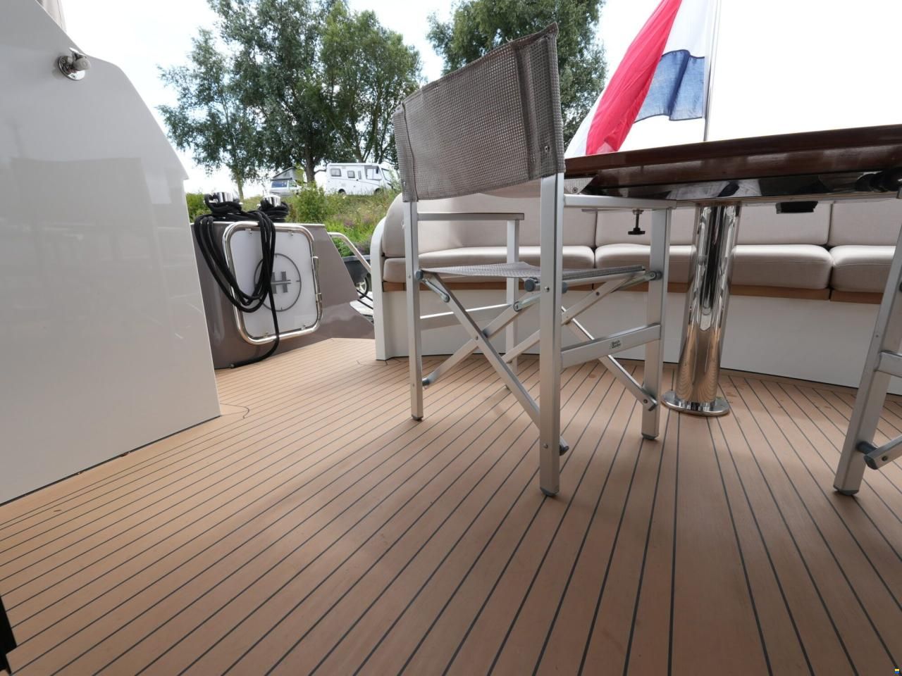 Van den Hoven Executive 15.00 MK II