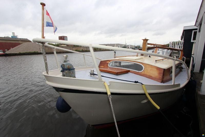 Super Favorite Motorsailor 9.20 OK