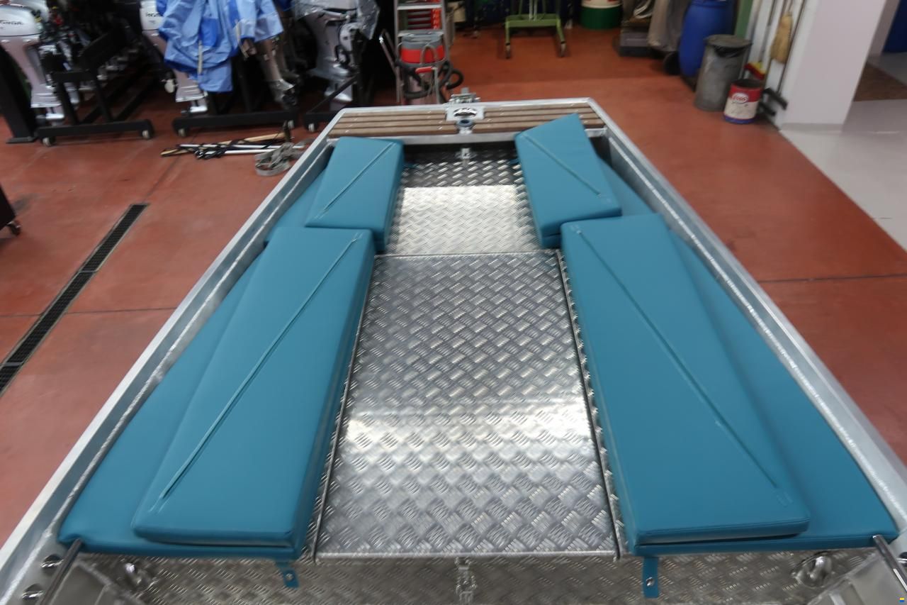 Gropp 690 F&auml;hrboot