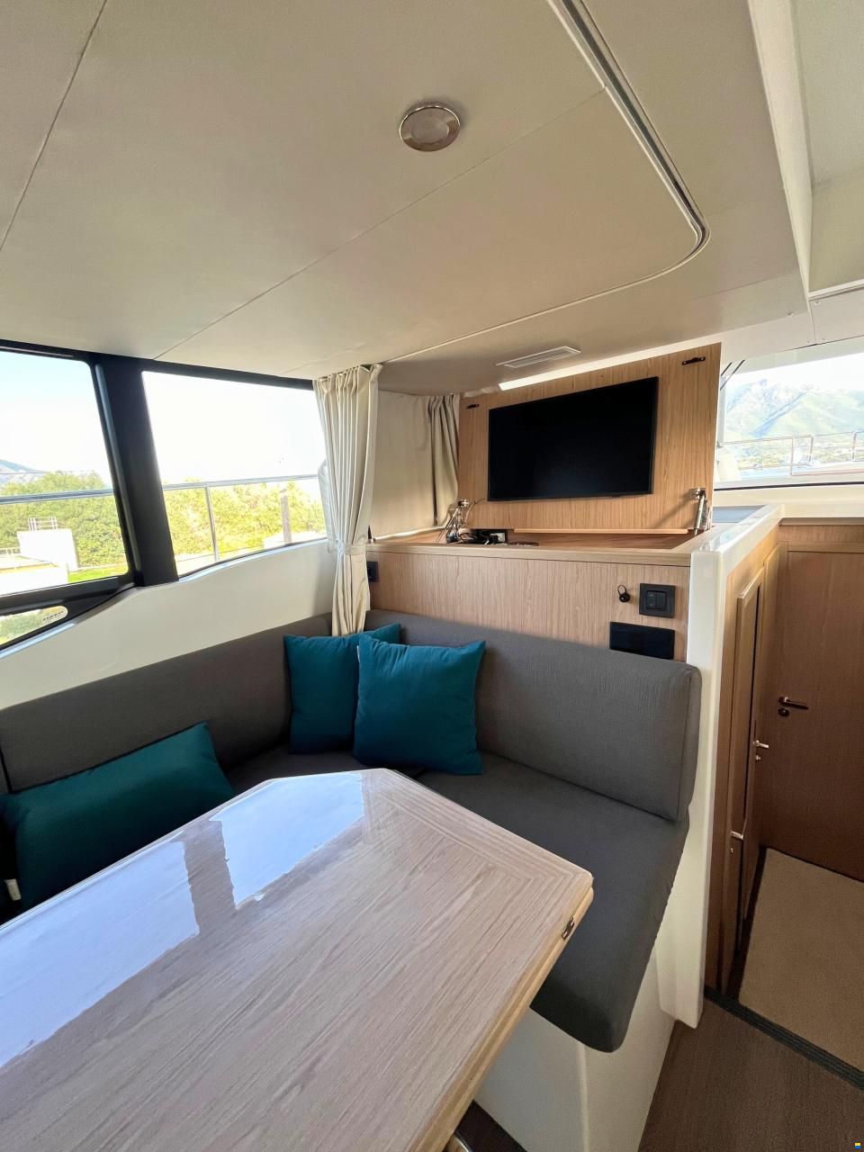 Beneteau Swift Trawler 48