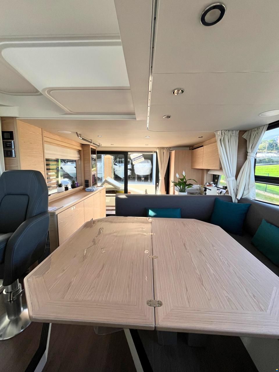 Beneteau Swift Trawler 48