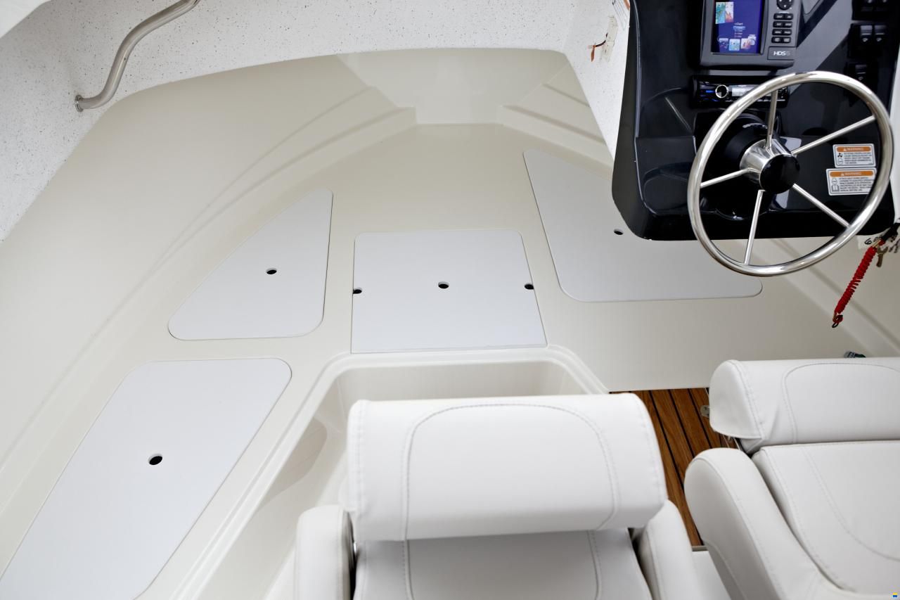 Quicksilver 605 PILOTHOUSE