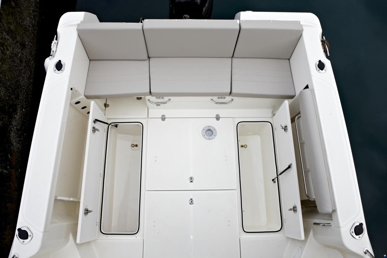 Quicksilver 605 PILOTHOUSE
