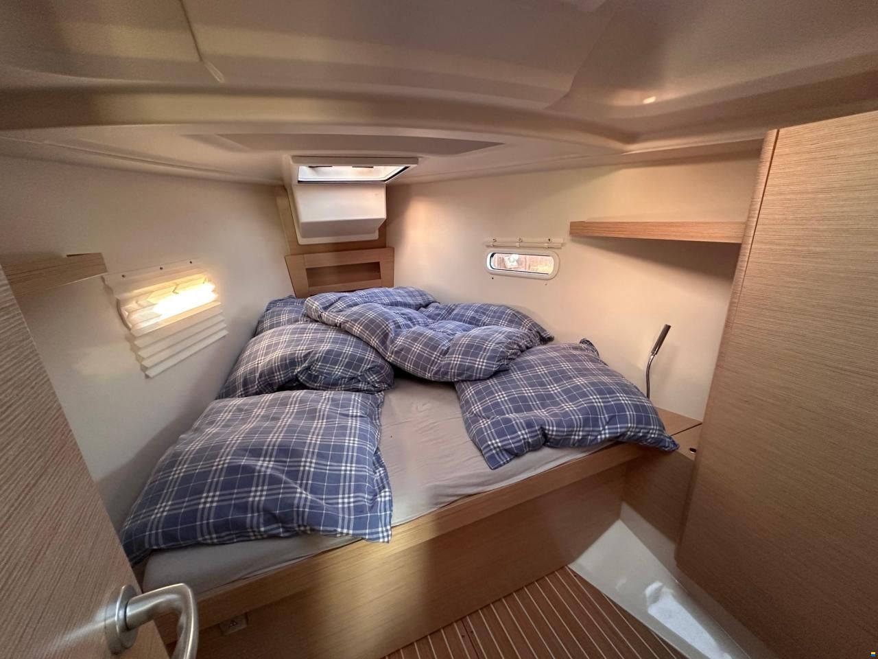 Hanse 388