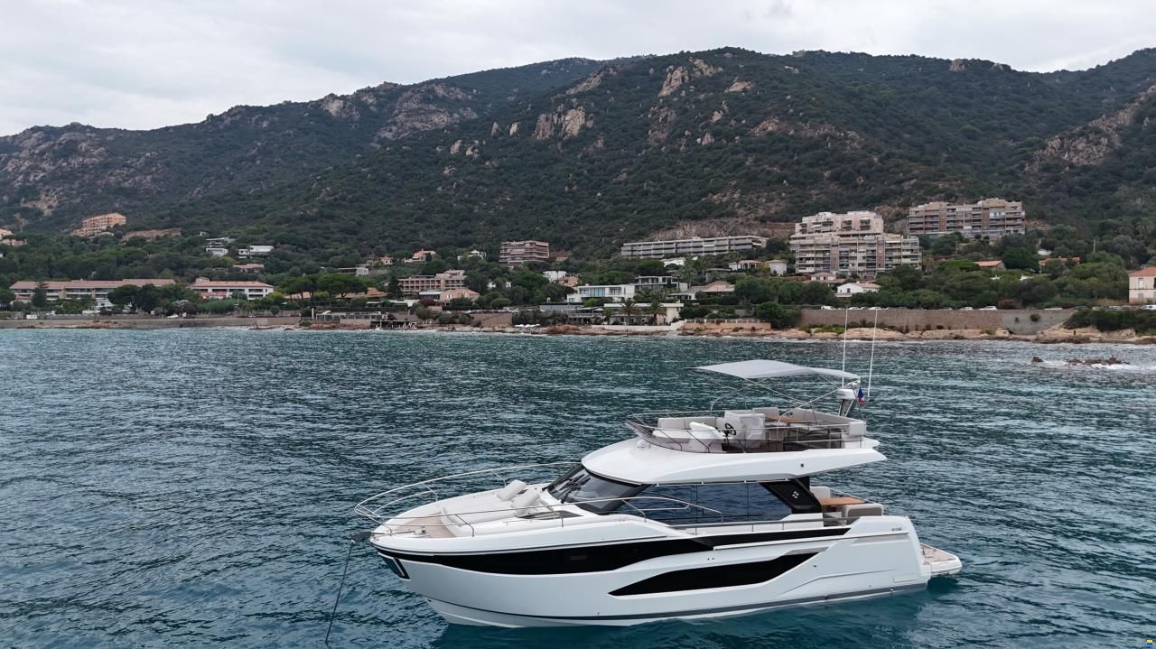 Prestige F4.9