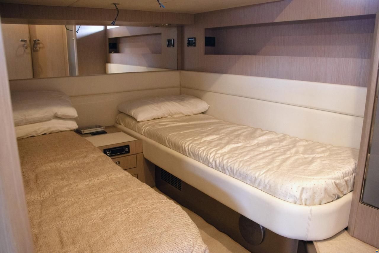 Riva Rivale 52