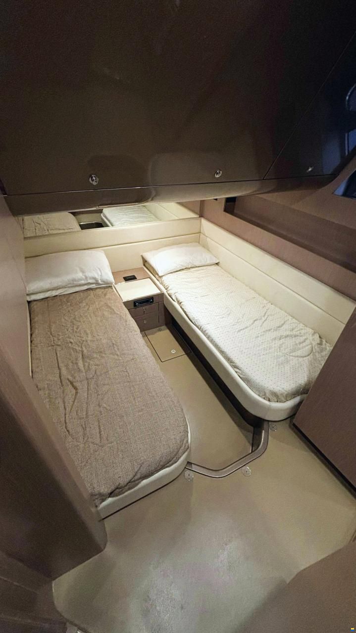 Riva Rivale 52