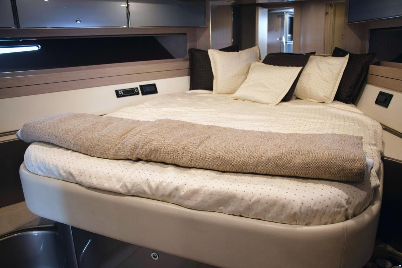 Riva Rivale 52
