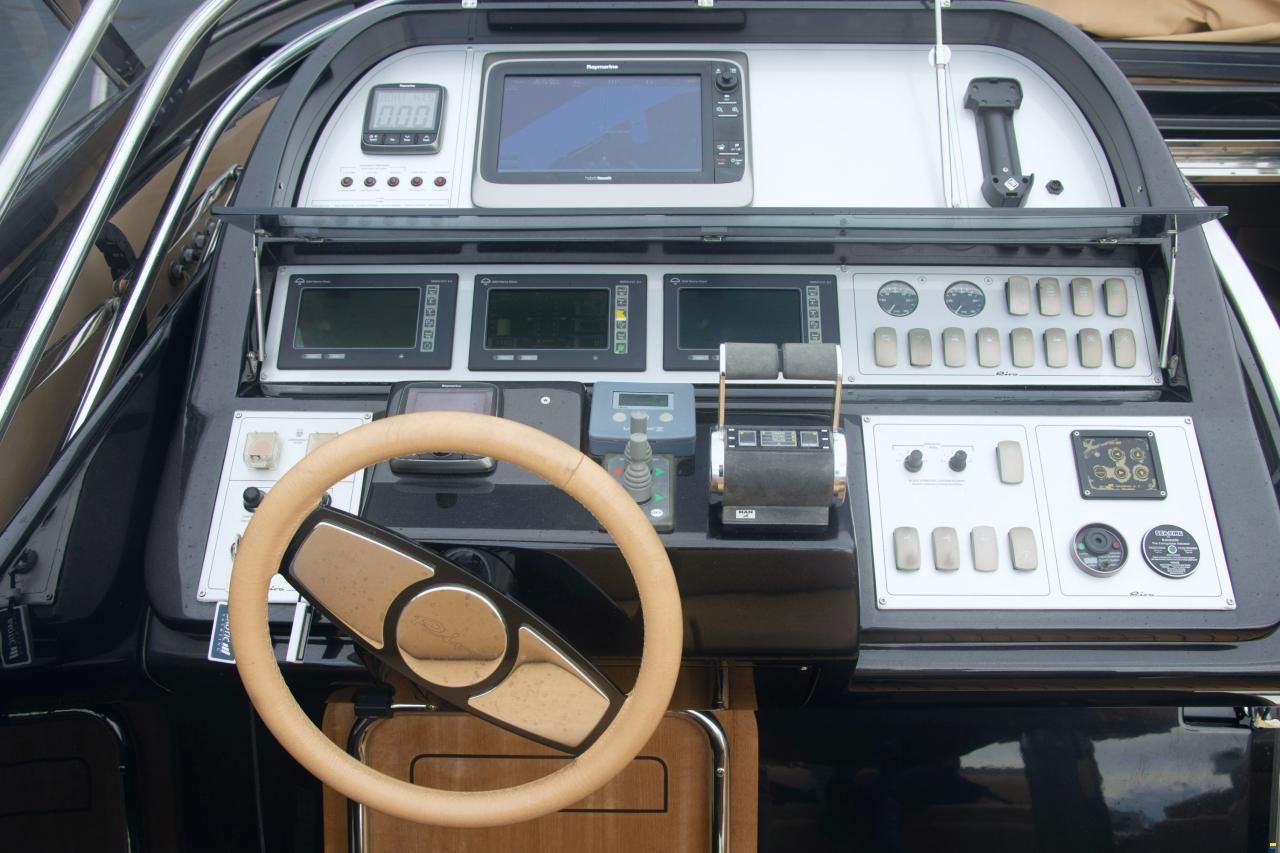Riva Rivale 52