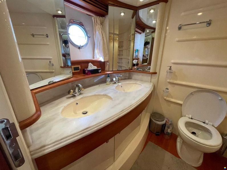 Azimut 68 Evo