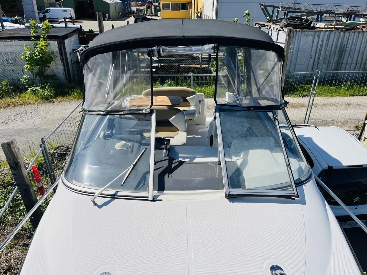Larson Cabrio 777