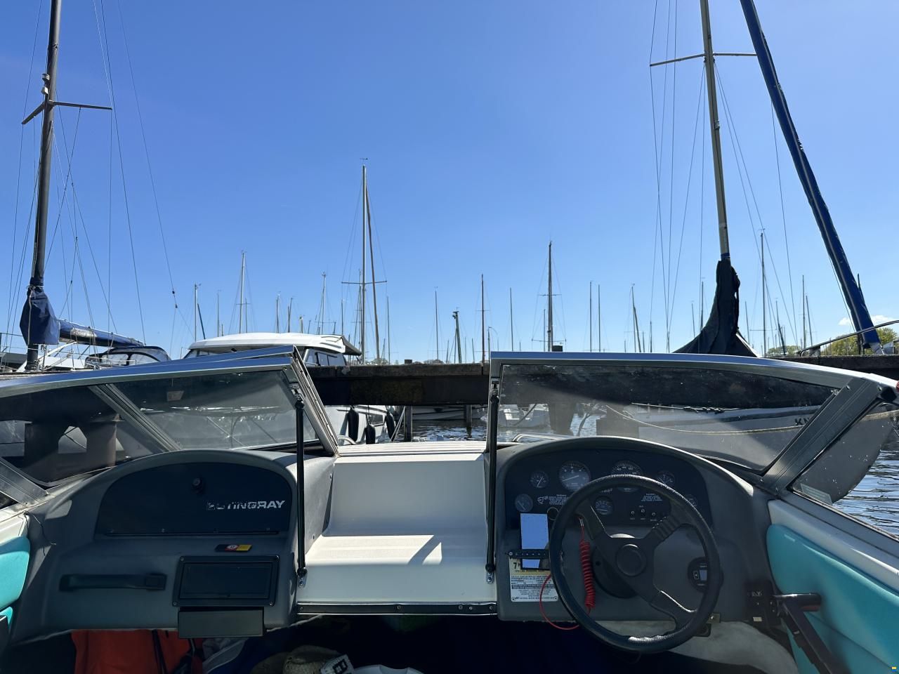 Stingray 558