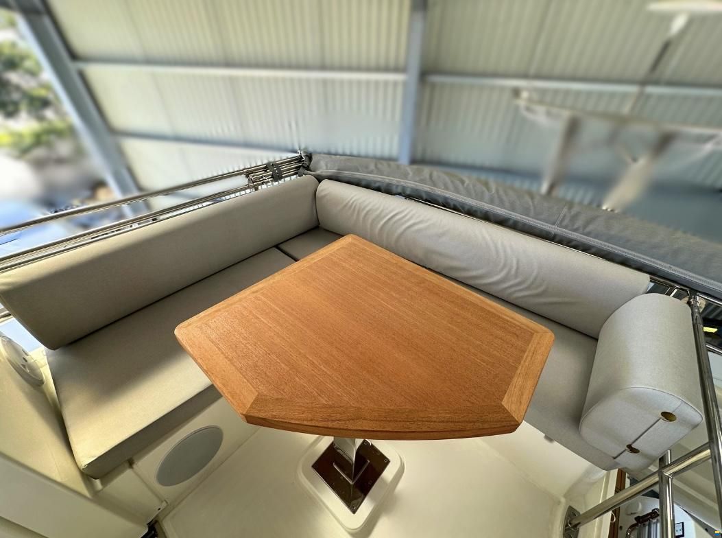 Prestige 420 Fly