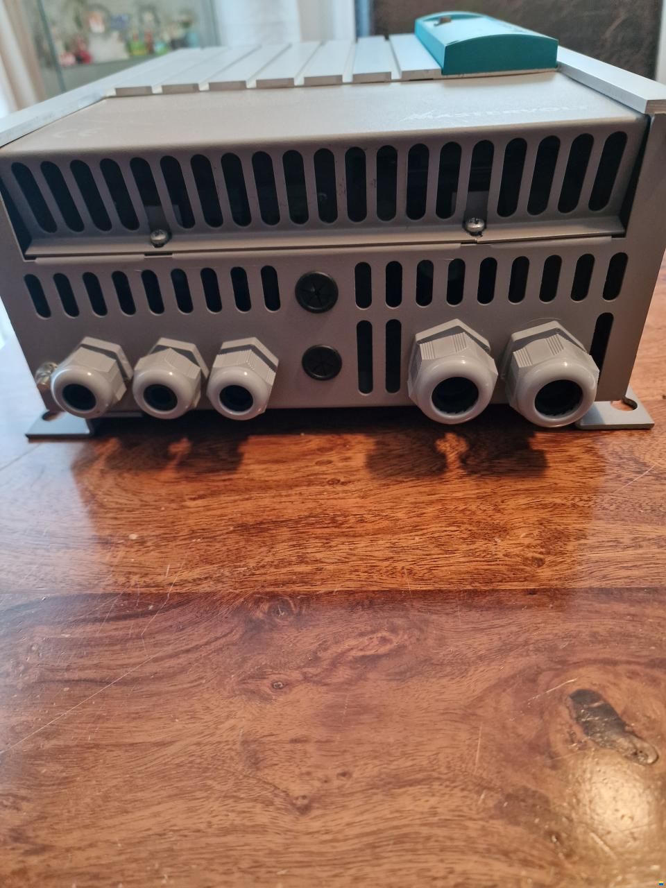 Mastervolt Mass Combi 12/1200-60