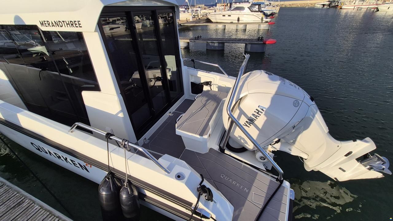 Quarken 27 Cabin