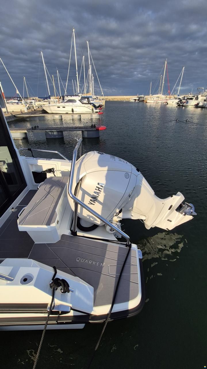 Quarken 27 Cabin