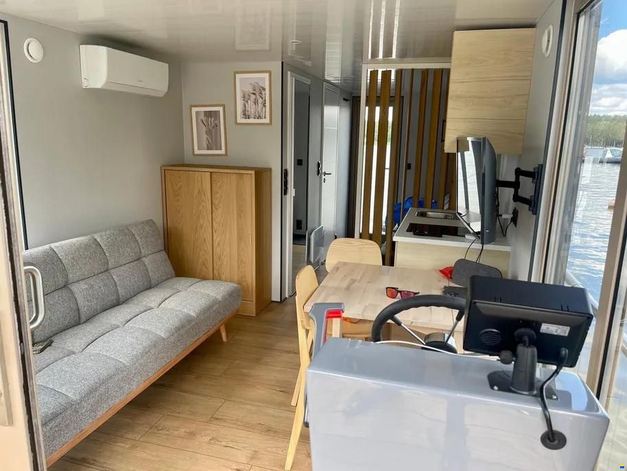 La Mare STB 3.0 Houseboat