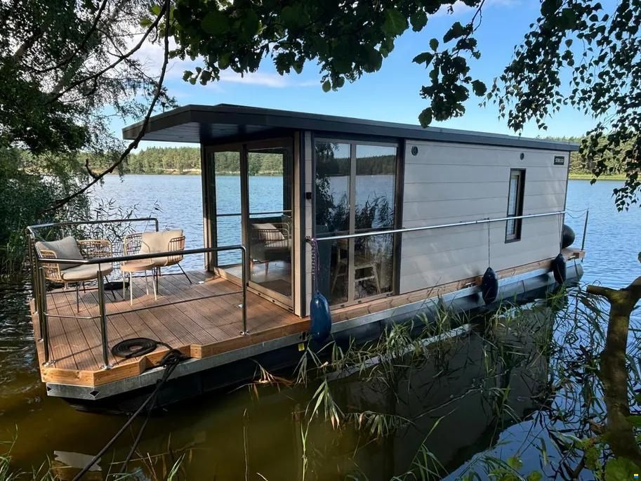 La Mare STB 3.0 Houseboat