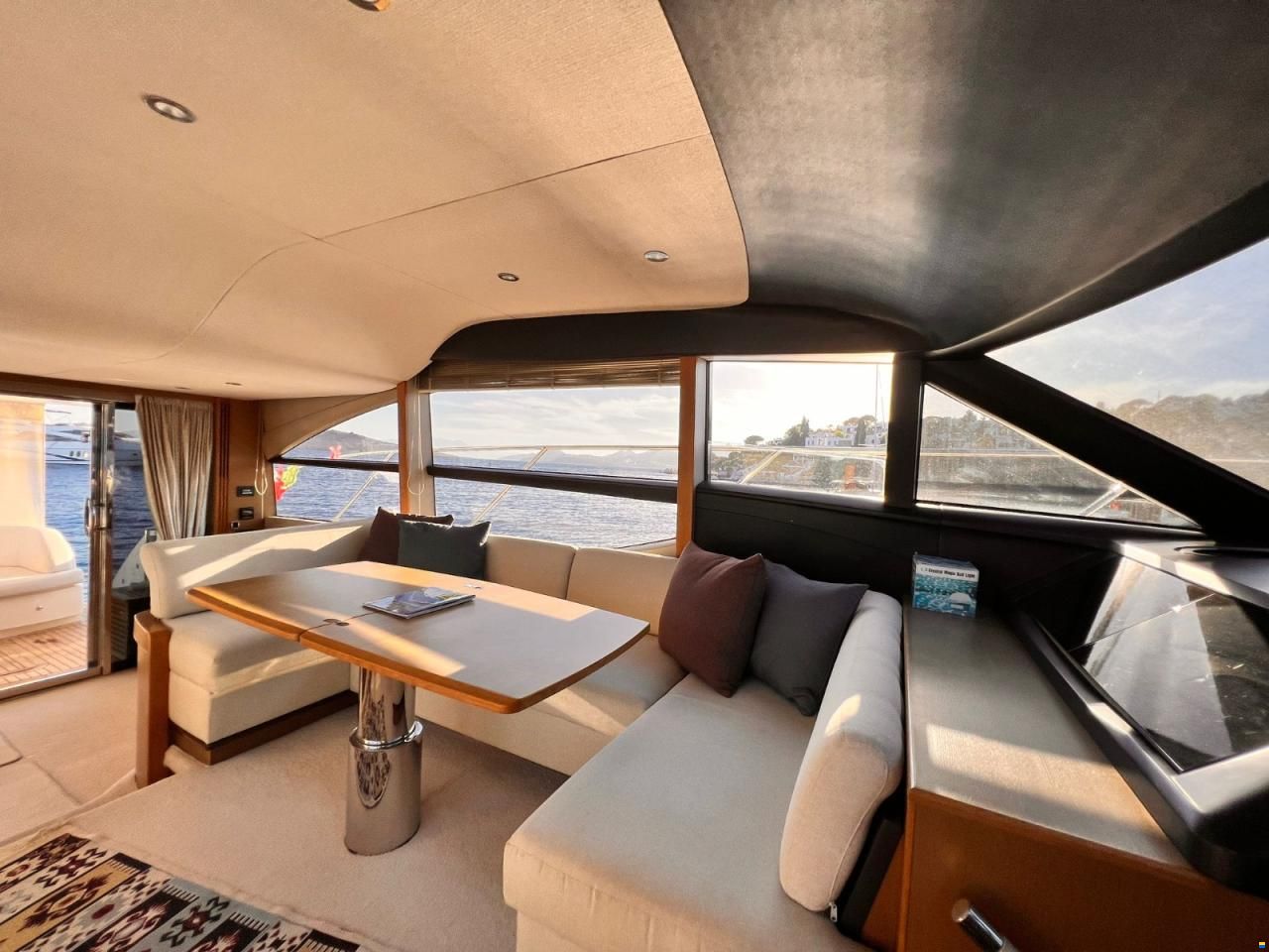 Princess 52