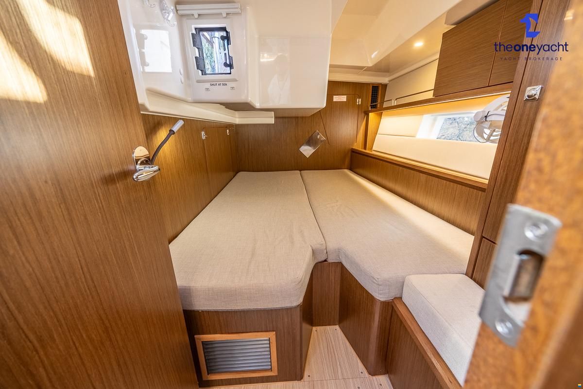 Bavaria C45 Style