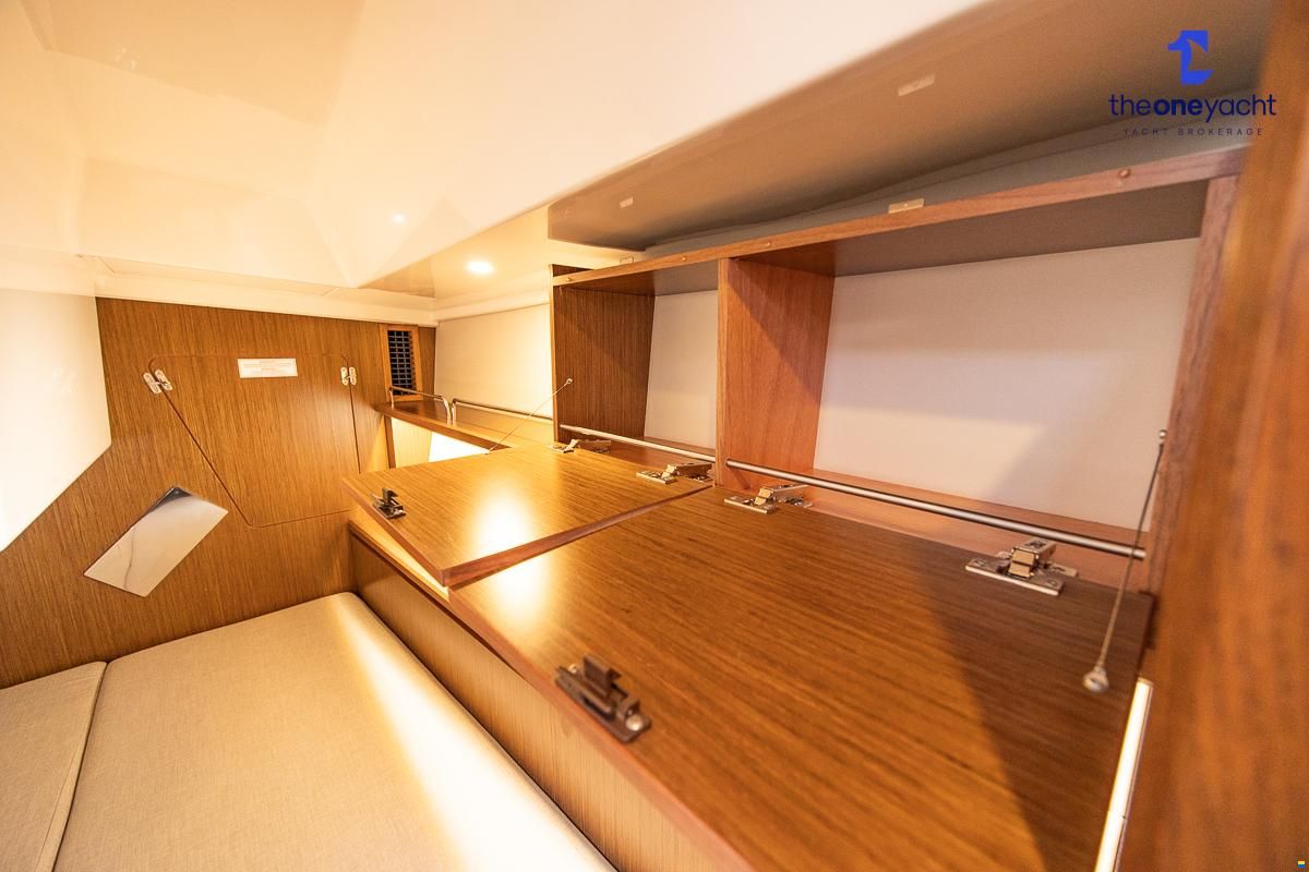 Bavaria C45 Style