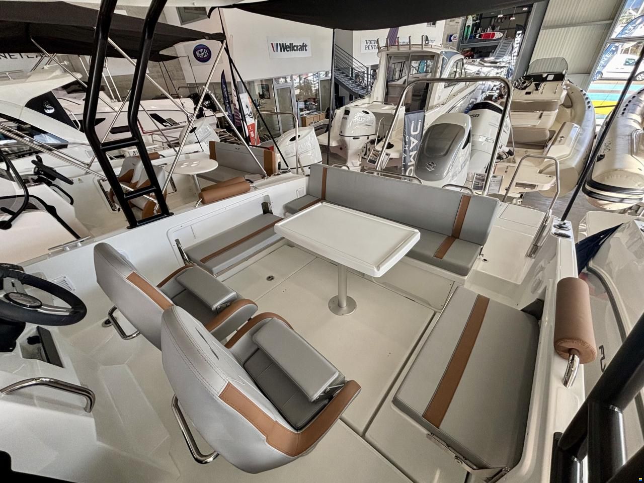 Beneteau Flyer 8 Sundeck