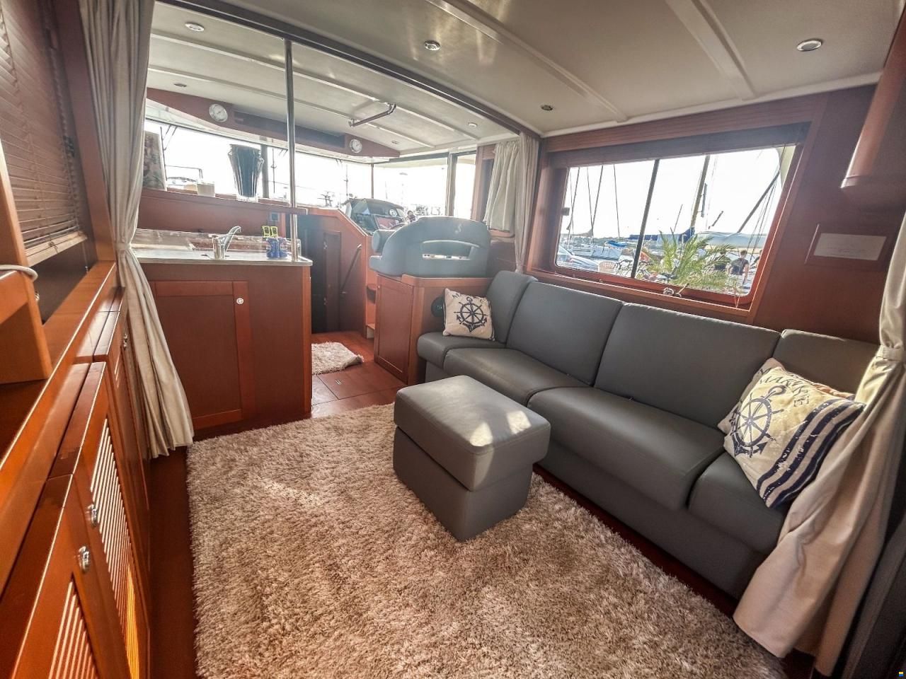 Beneteau Swift Trawler 44