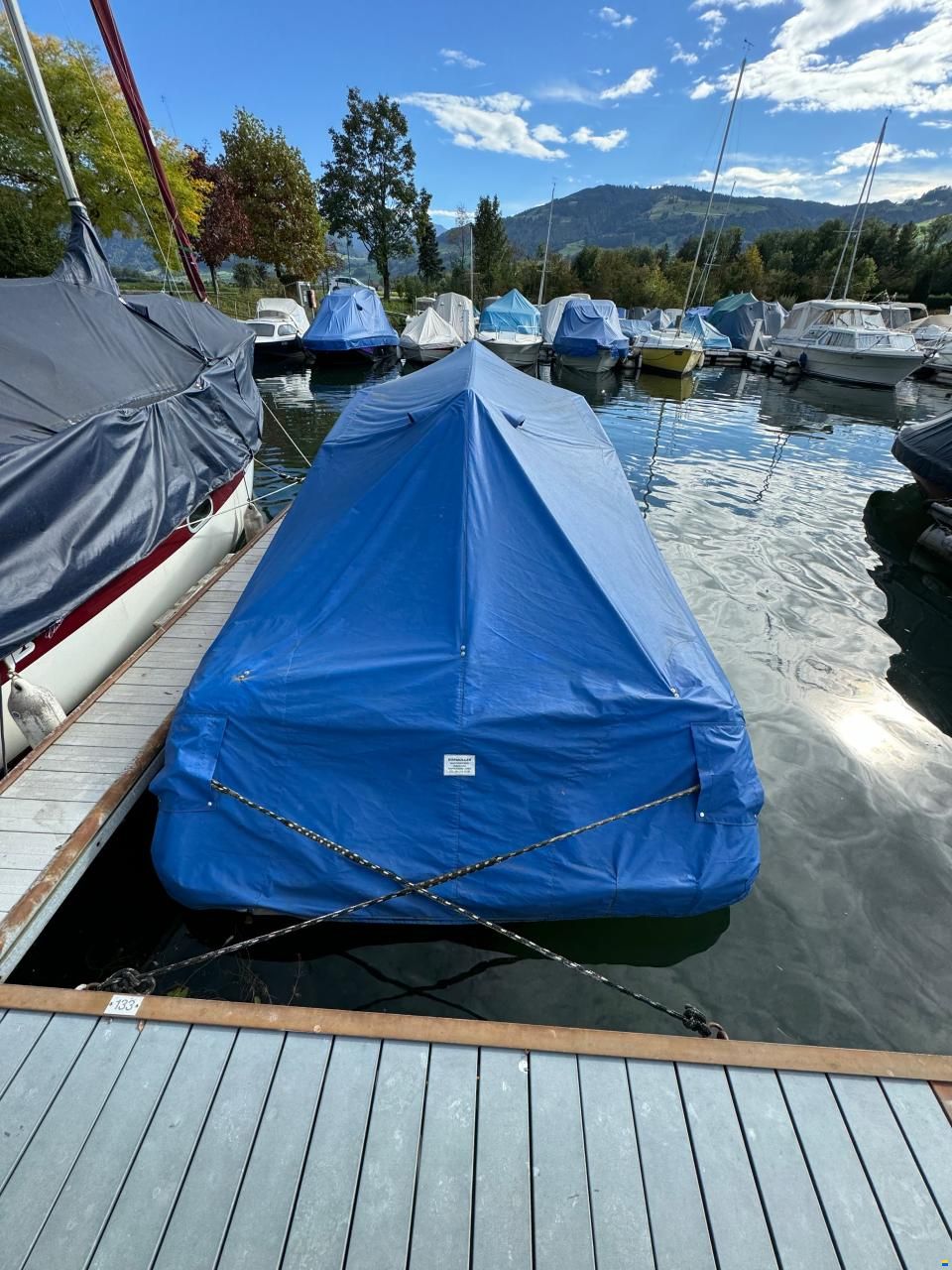 Sea Ray Seville 20 Cuddy