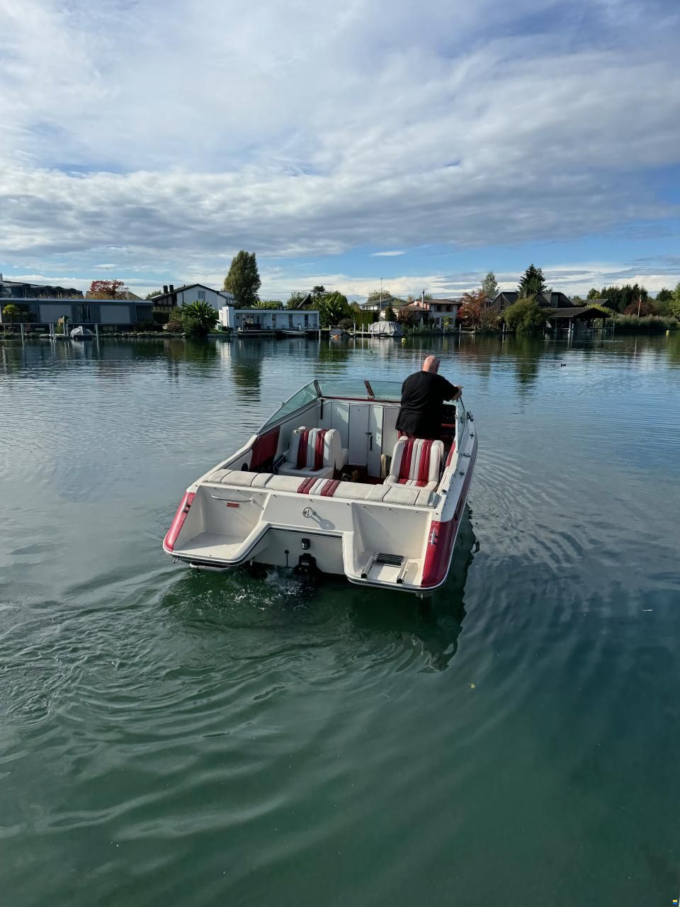 Sea Ray Seville 20 Cuddy