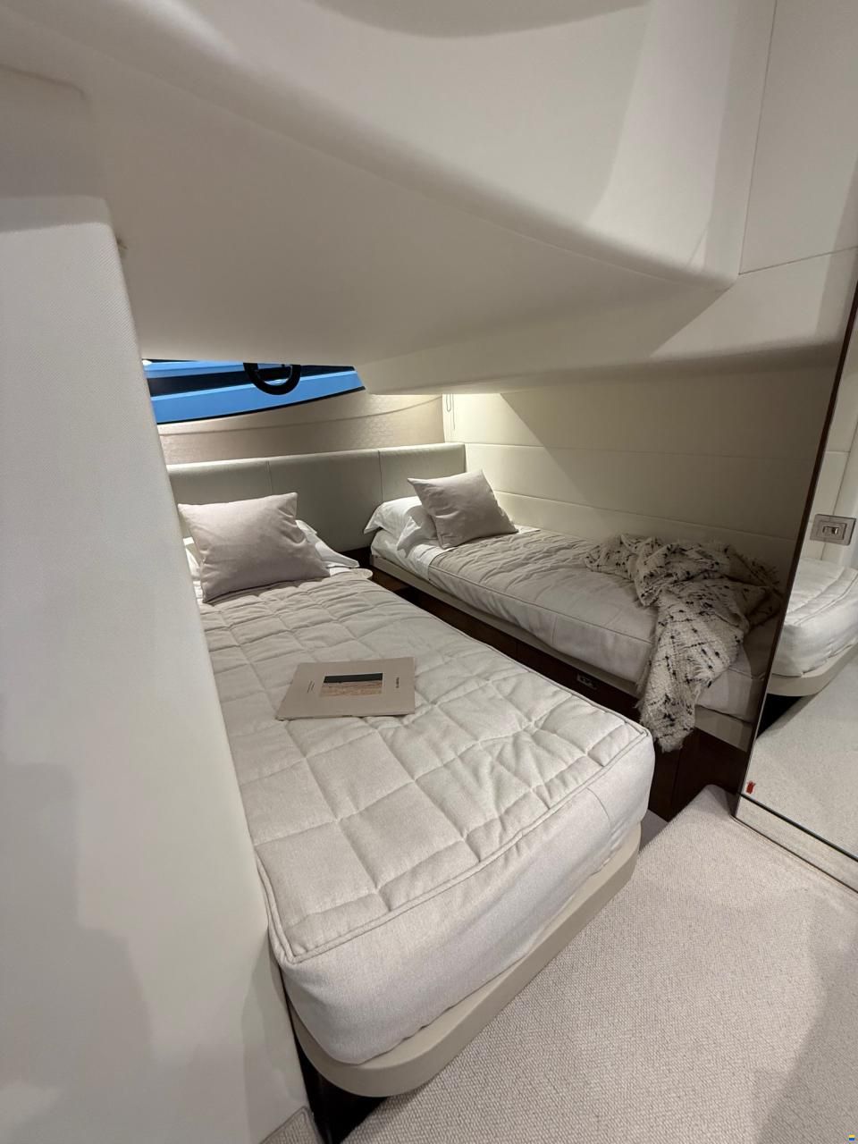 Princess V40