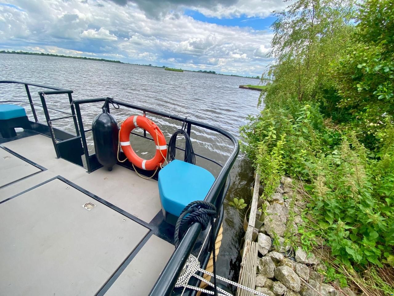 Prins Homeship 1350
