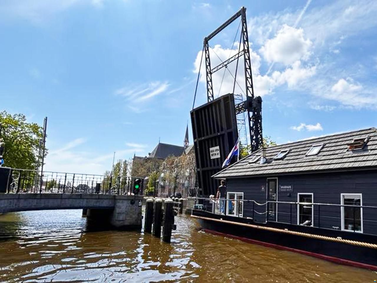 Prins Homeship 1350