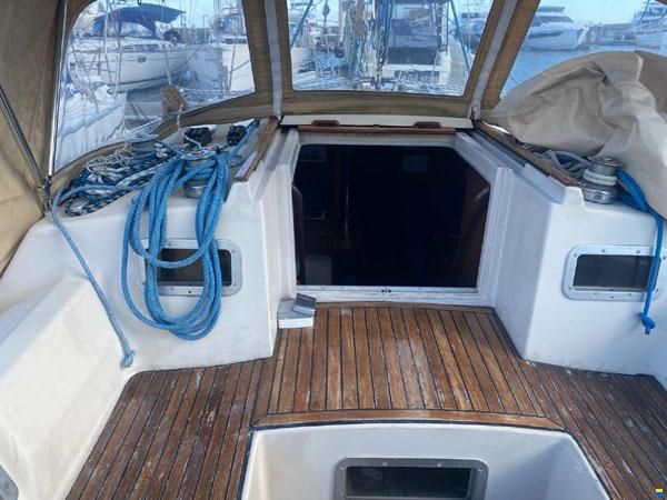 Beneteau First 38