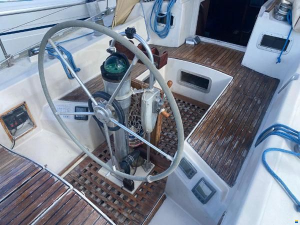 Beneteau First 38