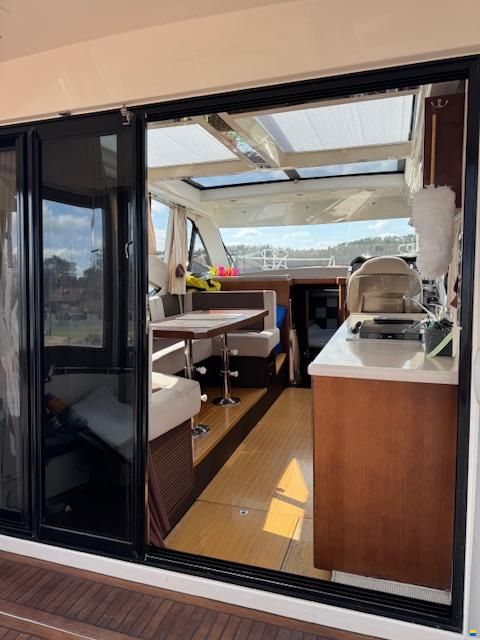 Galeon 350HTC