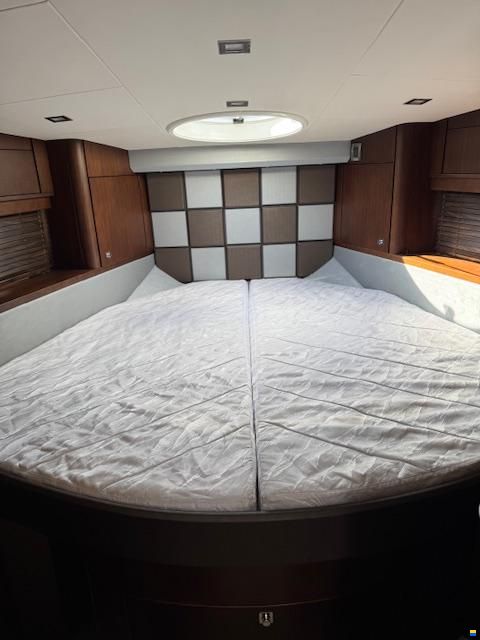 Galeon 350HTC