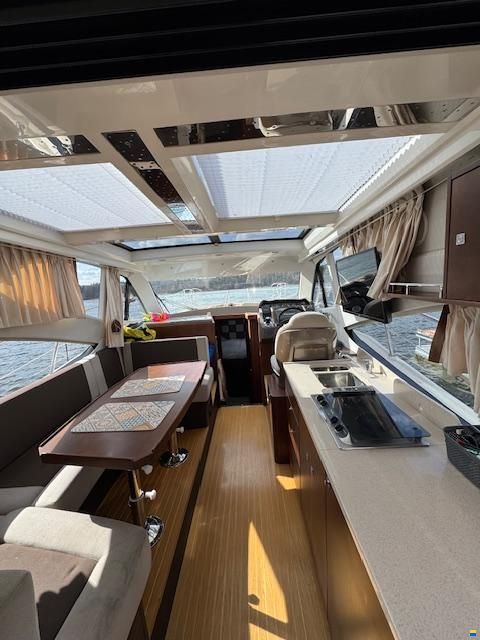 Galeon 350HTC