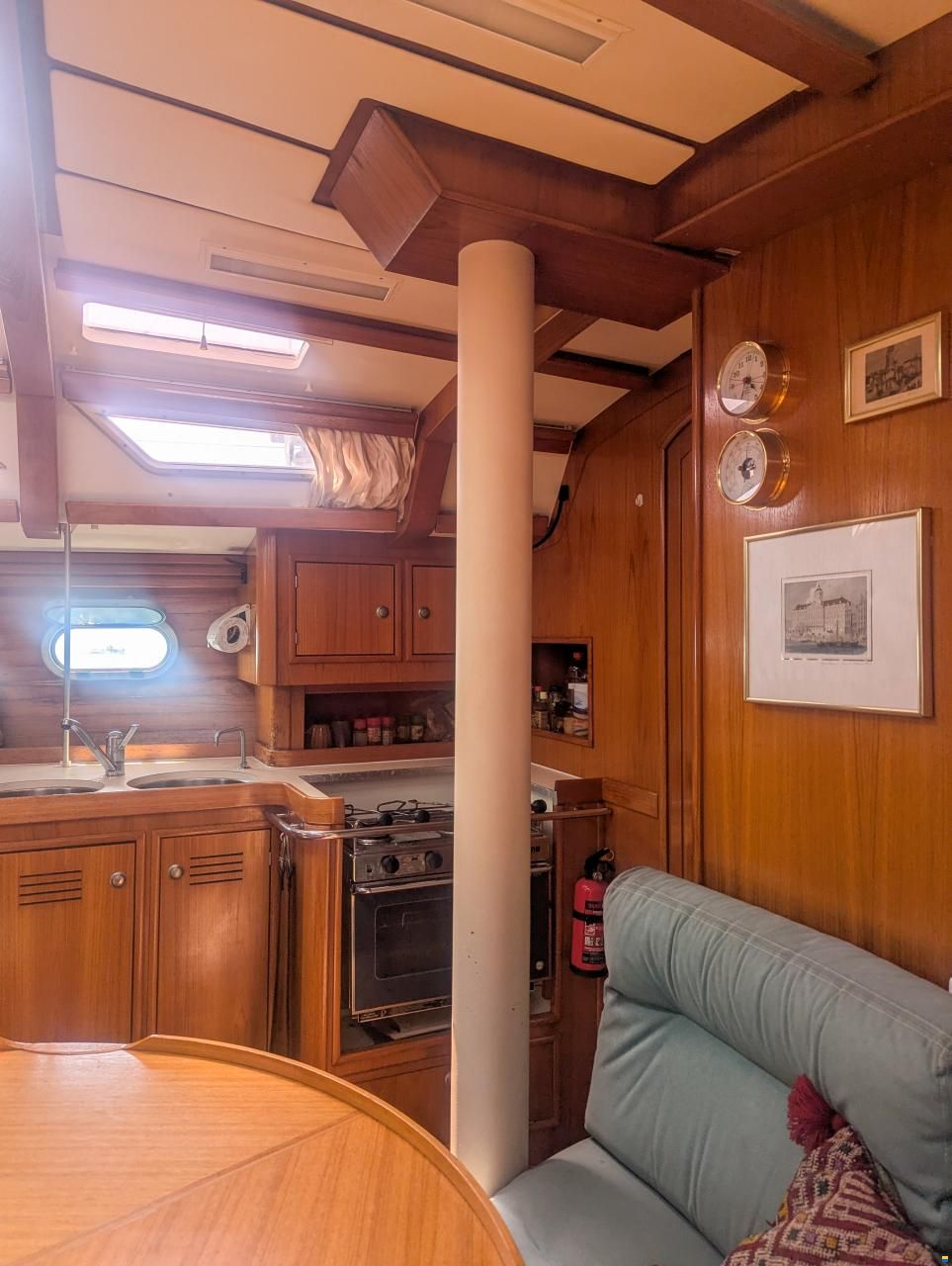 Jeanneau Sun Odyssey 42