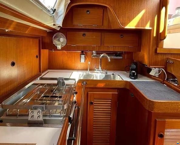 Hallberg-Rassy HR 45