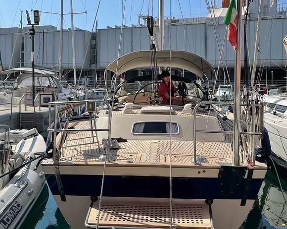 Hallberg-Rassy HR 45