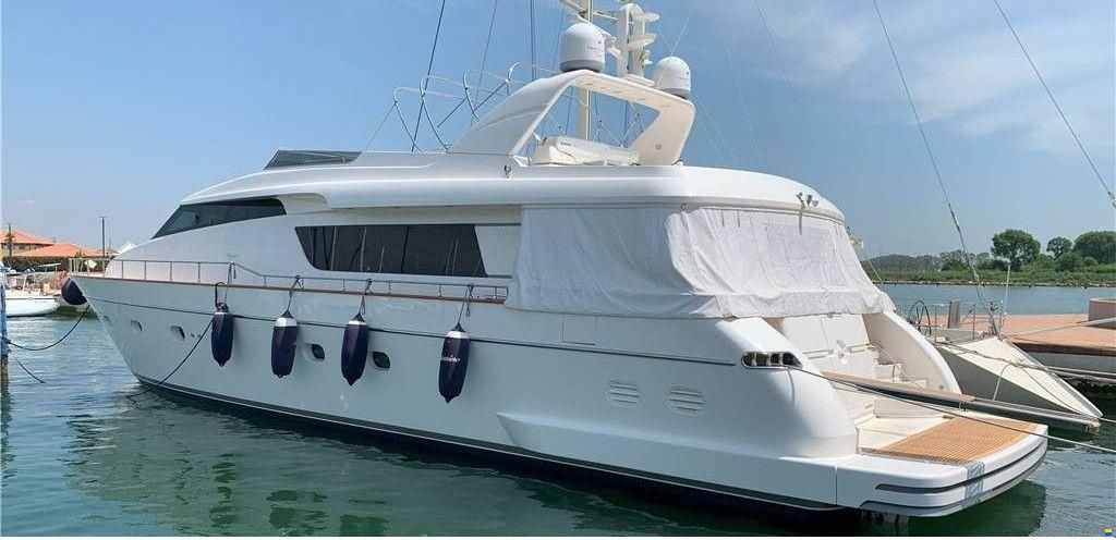 Sanlorenzo SL 82