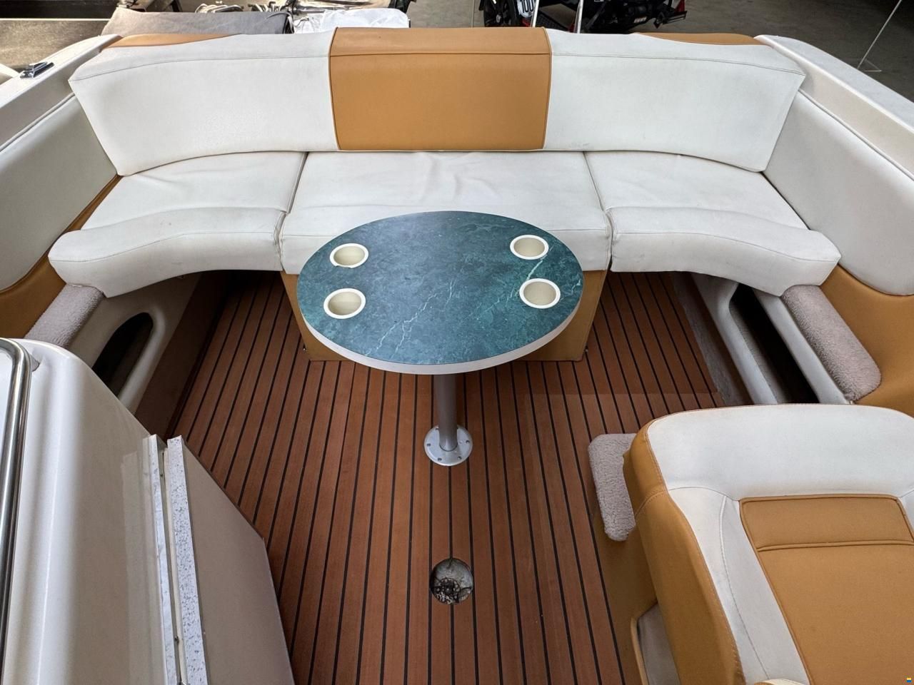 Bayliner 240 XLE Cutter